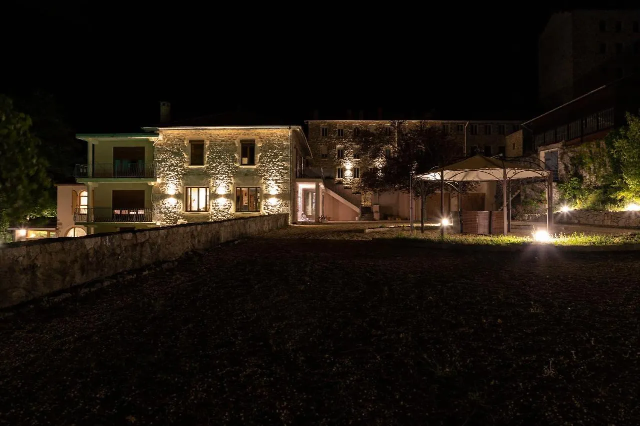 Tatil Evi La Chapelle Moulin Traversee Par L'Eau Jacuzzi Piscine Classe 5 Etoiles Bourg-Argental